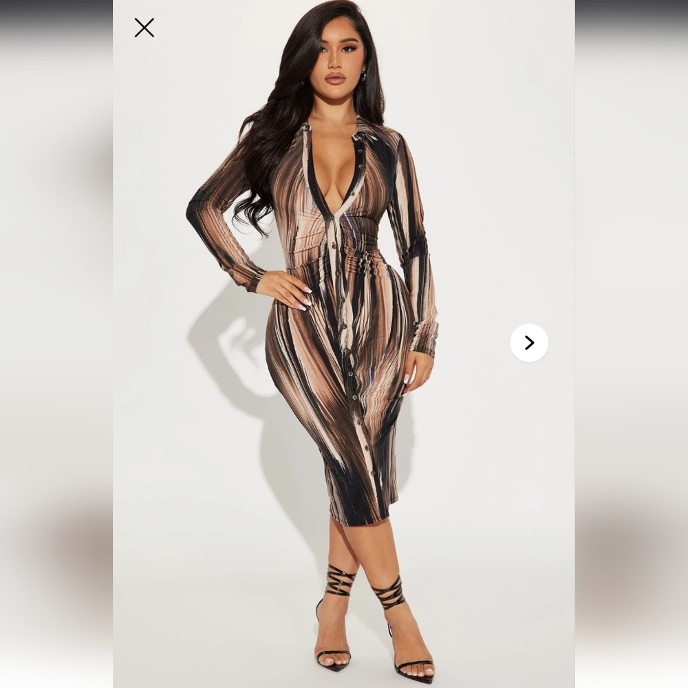 Fashion Nova Ruched Midi Dress